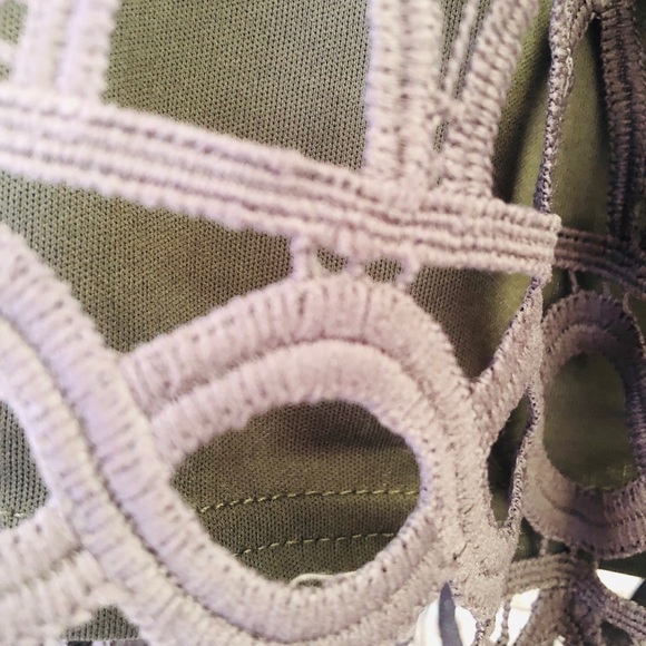 NWT Romeo & Juliet Coutre Olive Midi Skirt - Picture 7 of 10